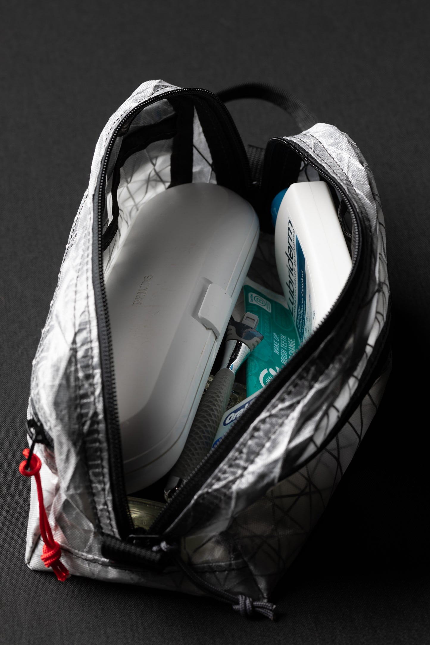 Peak  Pouch
